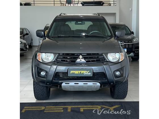 MITSUBISHI PAJERO 3.2 HD S 4X4 16V TURBO INTERCOOLER DIESEL 4P MANUAL